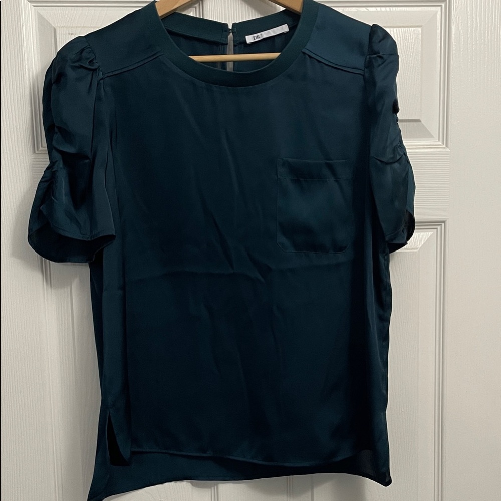 Elegant Teal DR2 Women's Top